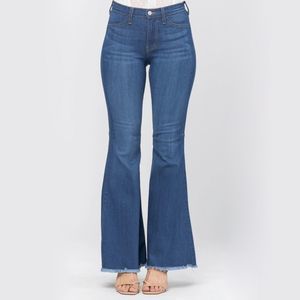 Judy Blue. High Waist Super Flare Jeans.